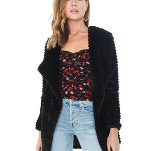 BB Dakota Women's Black Faux Fur Jacket